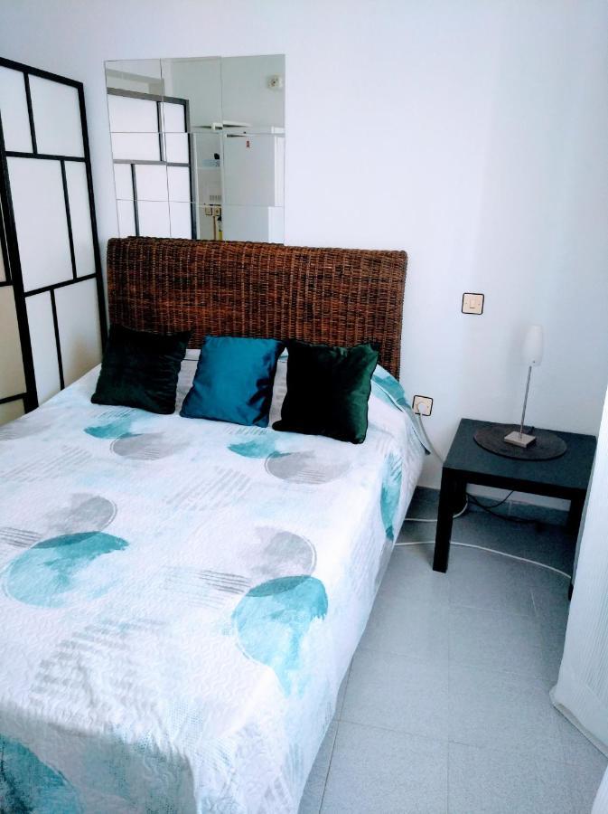 Estudio Comodo En Torrevieja Buitenkant foto